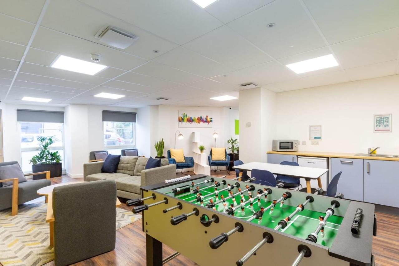 Ensuite Bedrooms With Shared Kitchen At Hollingbury House In Brighton Екстер'єр фото